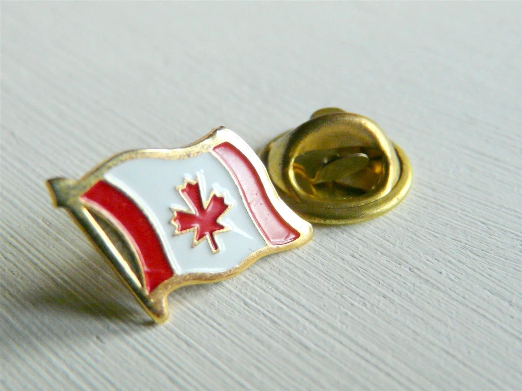 Plaketten & Abzeichen: • Flagge drapeau flag Canada      Versand möglich  Pin G1.33 – Gebraucht aus Pully von websurfer1 3
