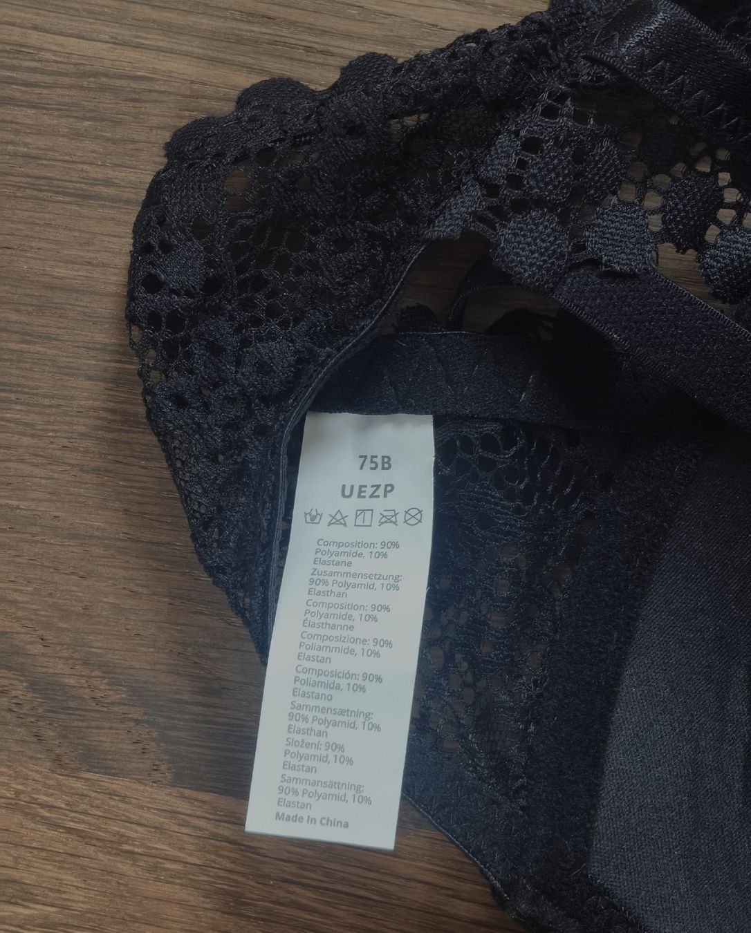 Altra biancheria intima: BH schwarz Spitze mit Frontverschluss Gr. 75B – Nuovo e nell'imballaggio originale da Obergerlafingen venduto da Sigus 2