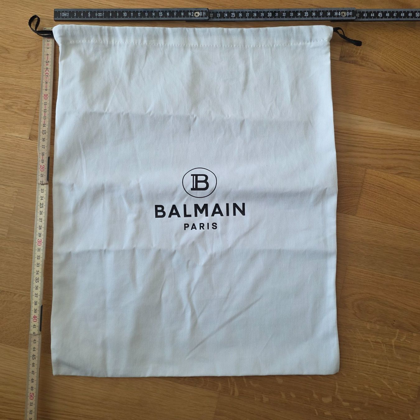 Balmain Borse: Balmain 40×50 – Nuovo (secondo la descrizione) da Zollikon venduto da Galaxycana