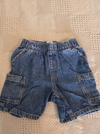 Zara Jeans-Shorts für Jungen, Gr. 5 Jahre