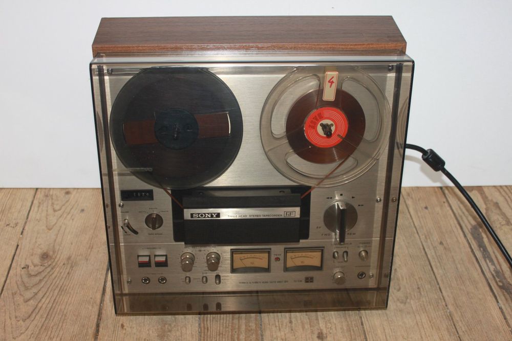 Sony - TC-144CS - Magnetófono de casete, Set de altavoces - Catawiki