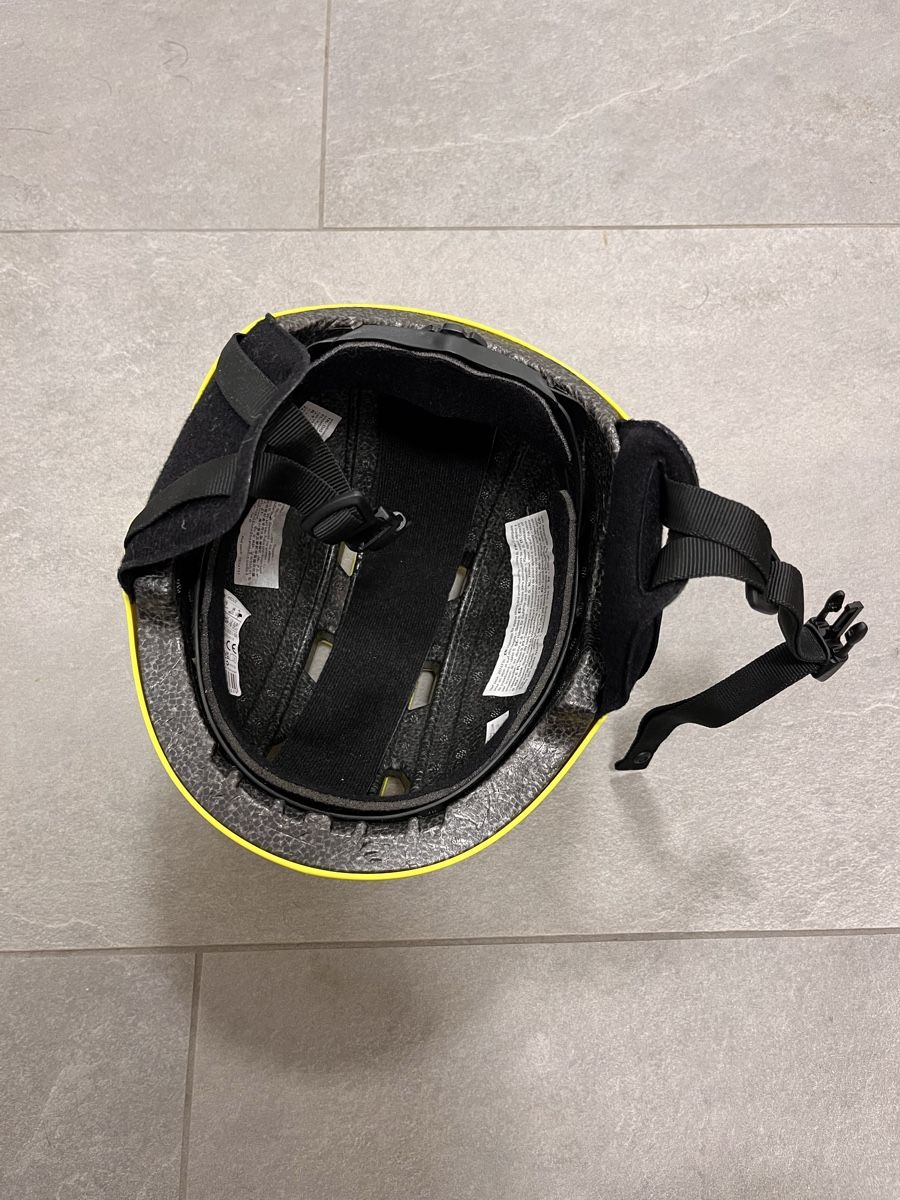 Caschi: Skihelm wedze - neongelb – Usato da Tagelswangen venduto da PhilipH01 2
