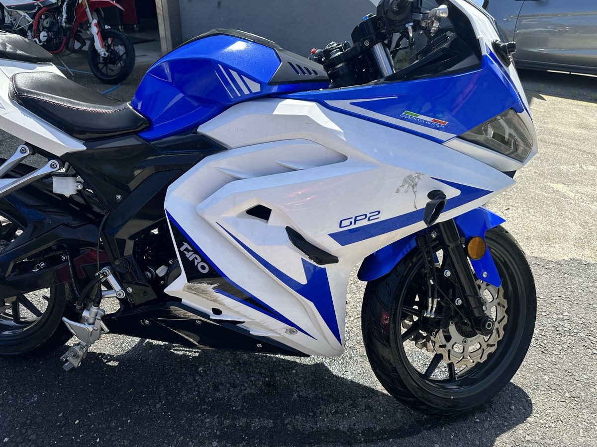 Route: Moto Watan GP2  – Défectueux à Treycovagnes par Campingcar65