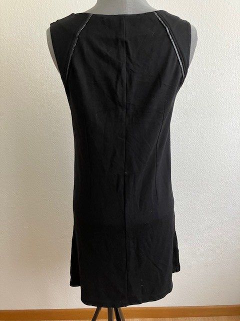 Promod Vestiti: Robe Promod T M – Usato da Gampelen venduto da Mari60 1