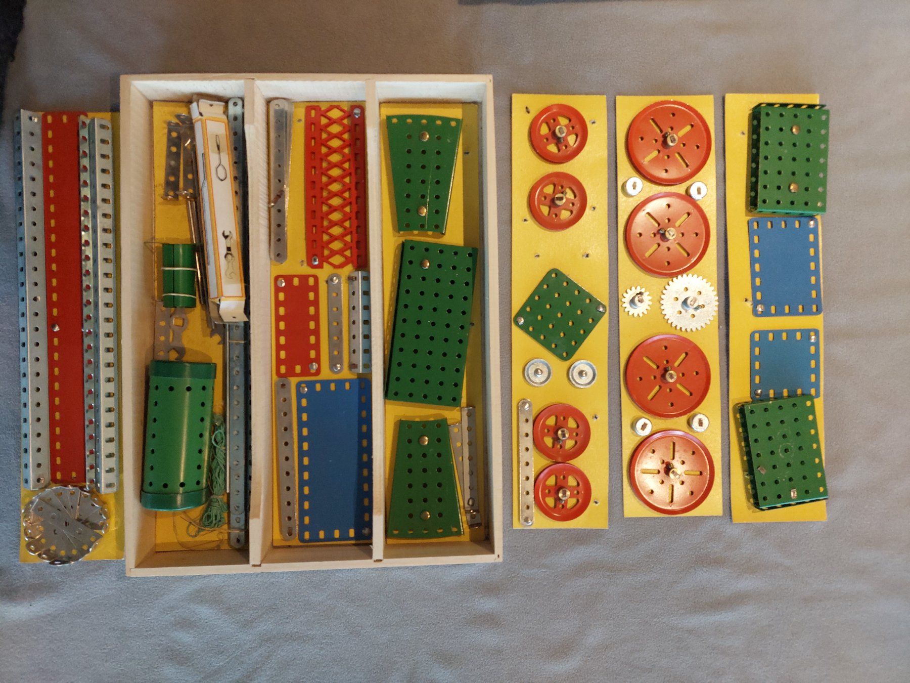 Meccano Kit di costruzioni: Meccano-Kasten – Usato da Solothurn venduto da Rlena 3