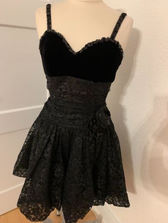 for David Howard von Karen Okada Kleid in Gr. 34, Schwarz