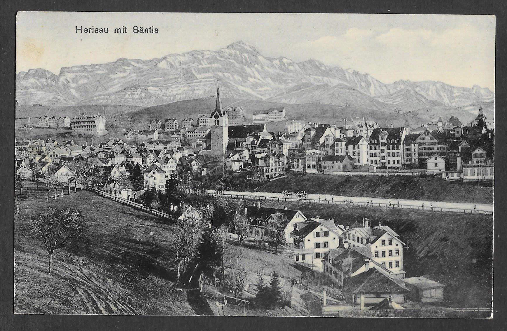 Cartoline postali: Herisau Teilansicht mit Säntis – Usato da Olten venduto da clotaldi