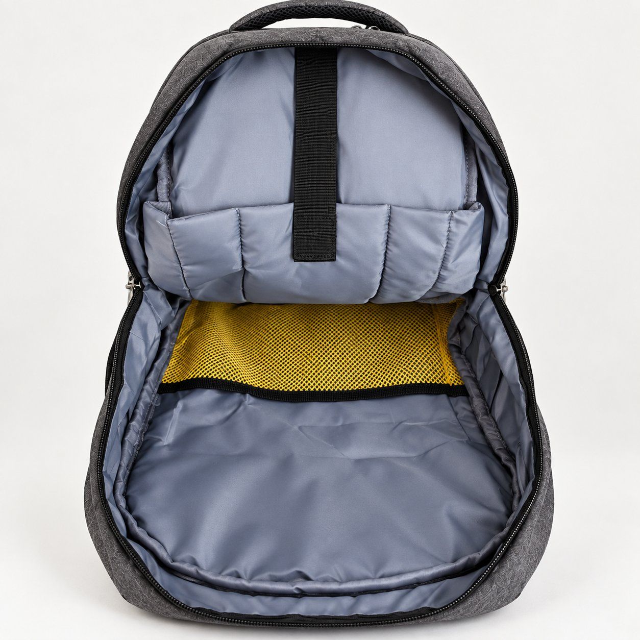 Zaini: Backpack grey with USB charging port, new condition – Nuovo e nell'imballaggio originale da Düdingen venduto da its_sjd2 3