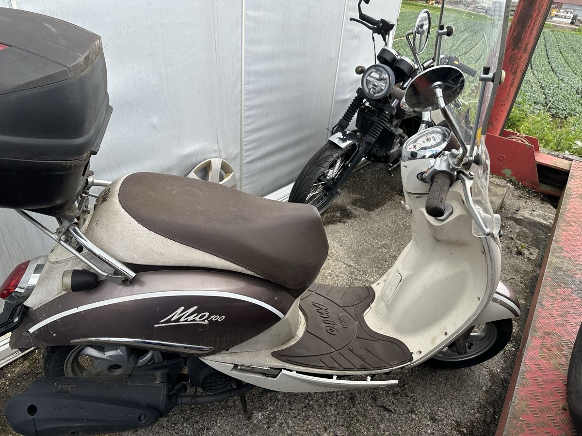 Sym Scooter: Sym moi 100  – Difettoso da Treycovagnes venduto da Campingcar65 2