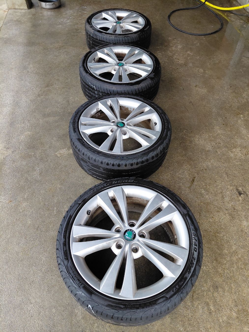 Pneus & Roues: Autoreifen – D'occasion à Winikon par eli_msh9 2