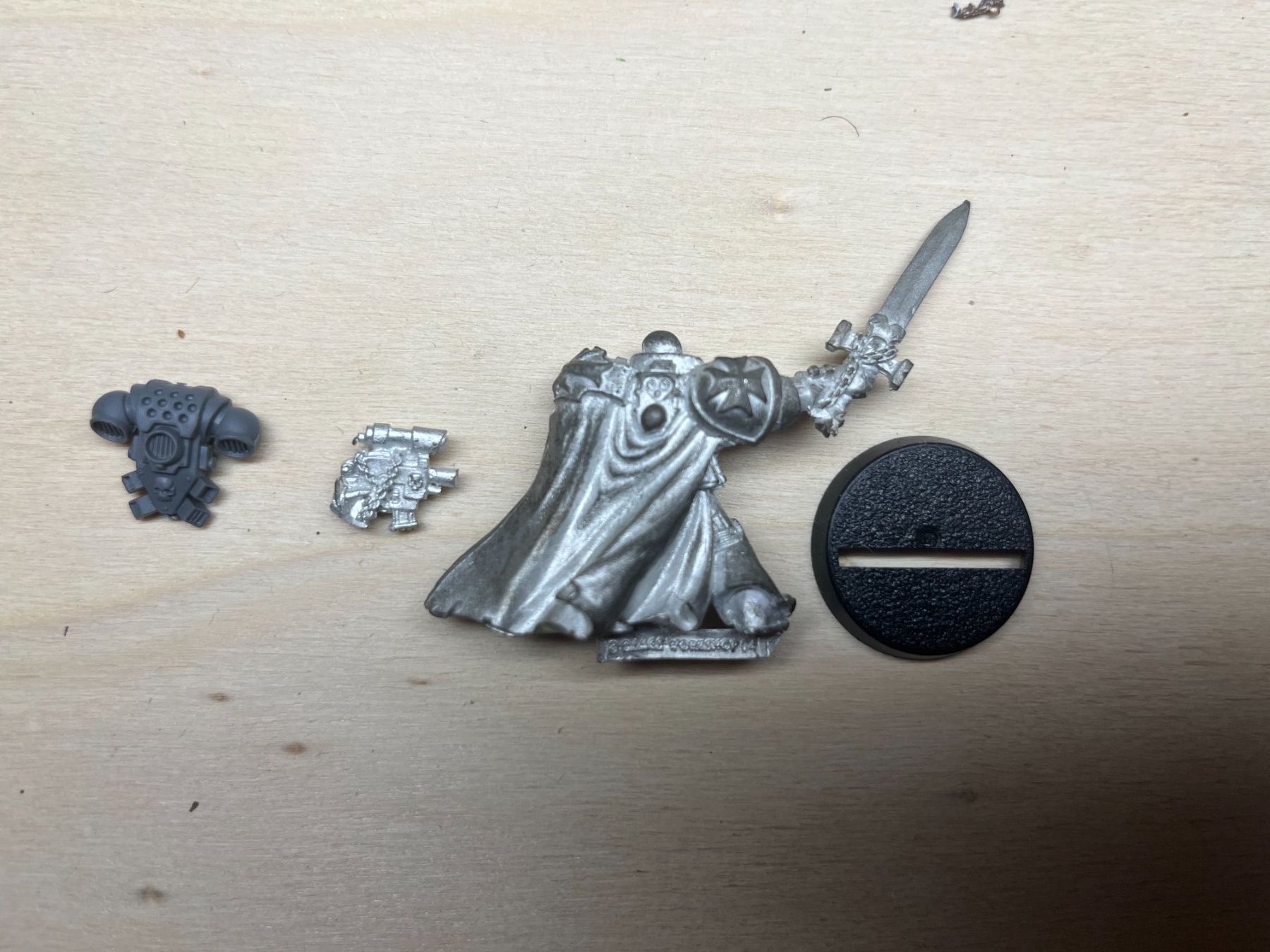 Modellbausätze & Standmodelle: Warhammer 40k: Black Templar FULL Sword Brethren – Gebraucht aus Ecuvillens von rikko_92 5