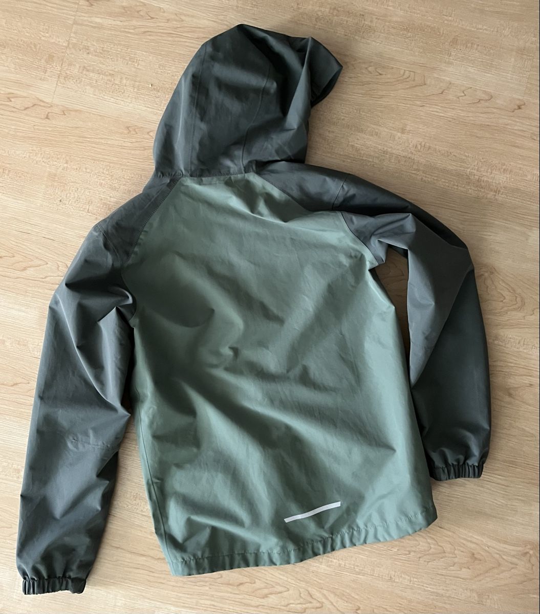 Jack Wolfskin Giacche & Cappotti: Regenjacke Jack Wolfskin Gr. 164 – Usato da Reinach AG venduto da kima73 1