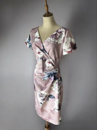 SWING Cocktailkleid  Blumen & Wickelausschnitt 40 Kleid
