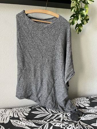 Poncho gris à brillant ✨ 