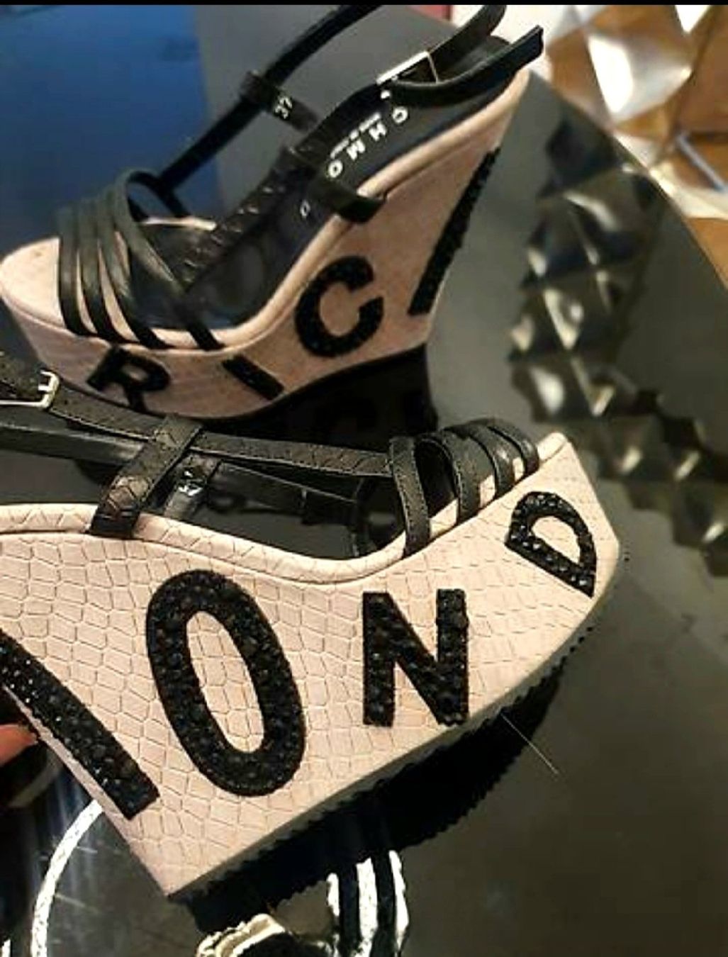Scarpe da donna: Sandalen Richmond 37 – Nuovo (secondo la descrizione) da Münchenstein venduto da mog_h5gf