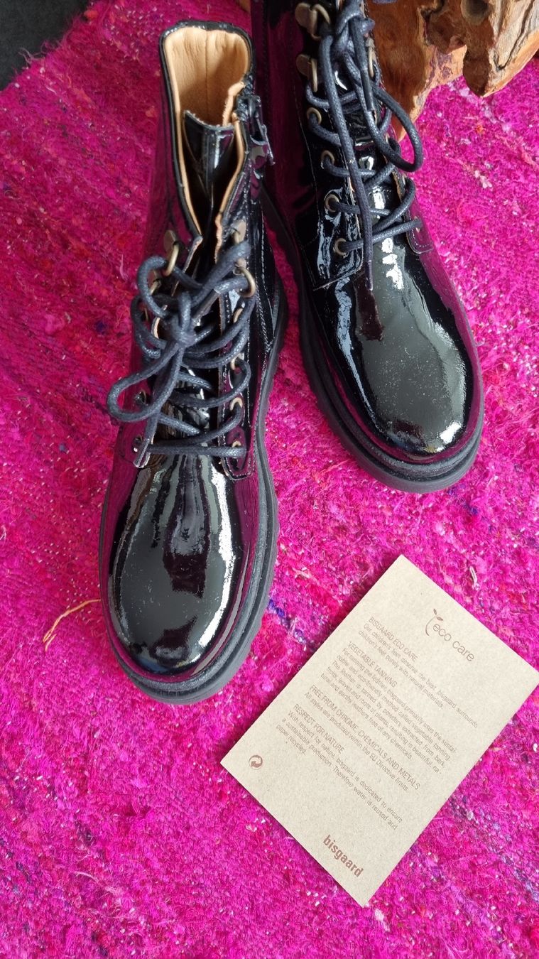 Bisgaard Scarpe per ragazze: bisgaard Stiefel 36 Lackleder neu – Nuovo (secondo la descrizione) da Bad Zurzach venduto da Mfritzli 1