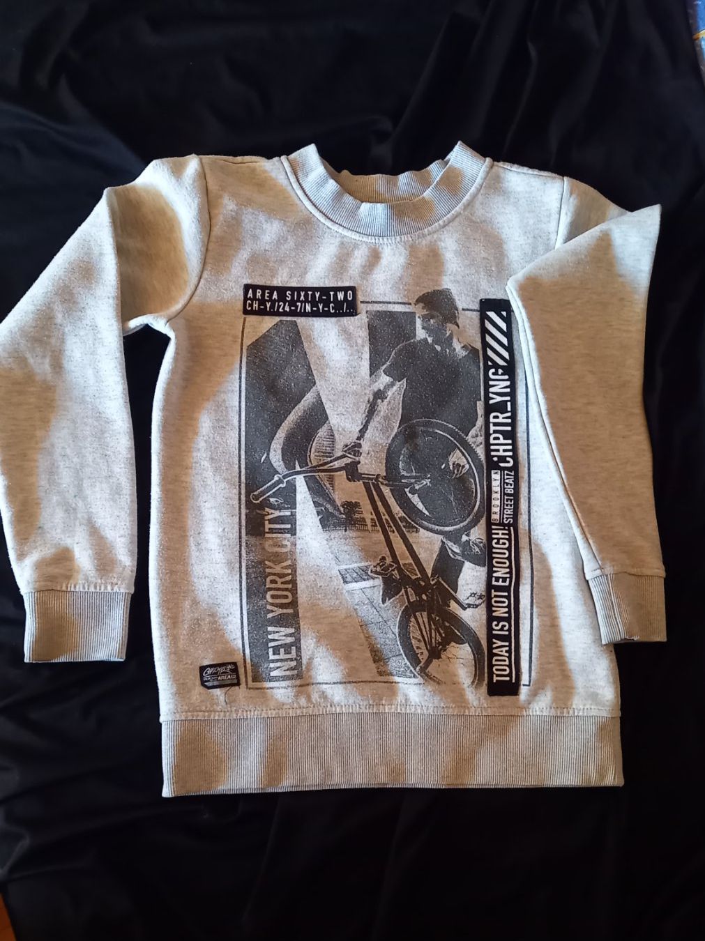 Maglioni & Felpe: Sweatshirt, Pullover Gr. 146/152 Unisex CHAPTER YOUNG – Usato da Münchenbuchsee venduto da babilibern
