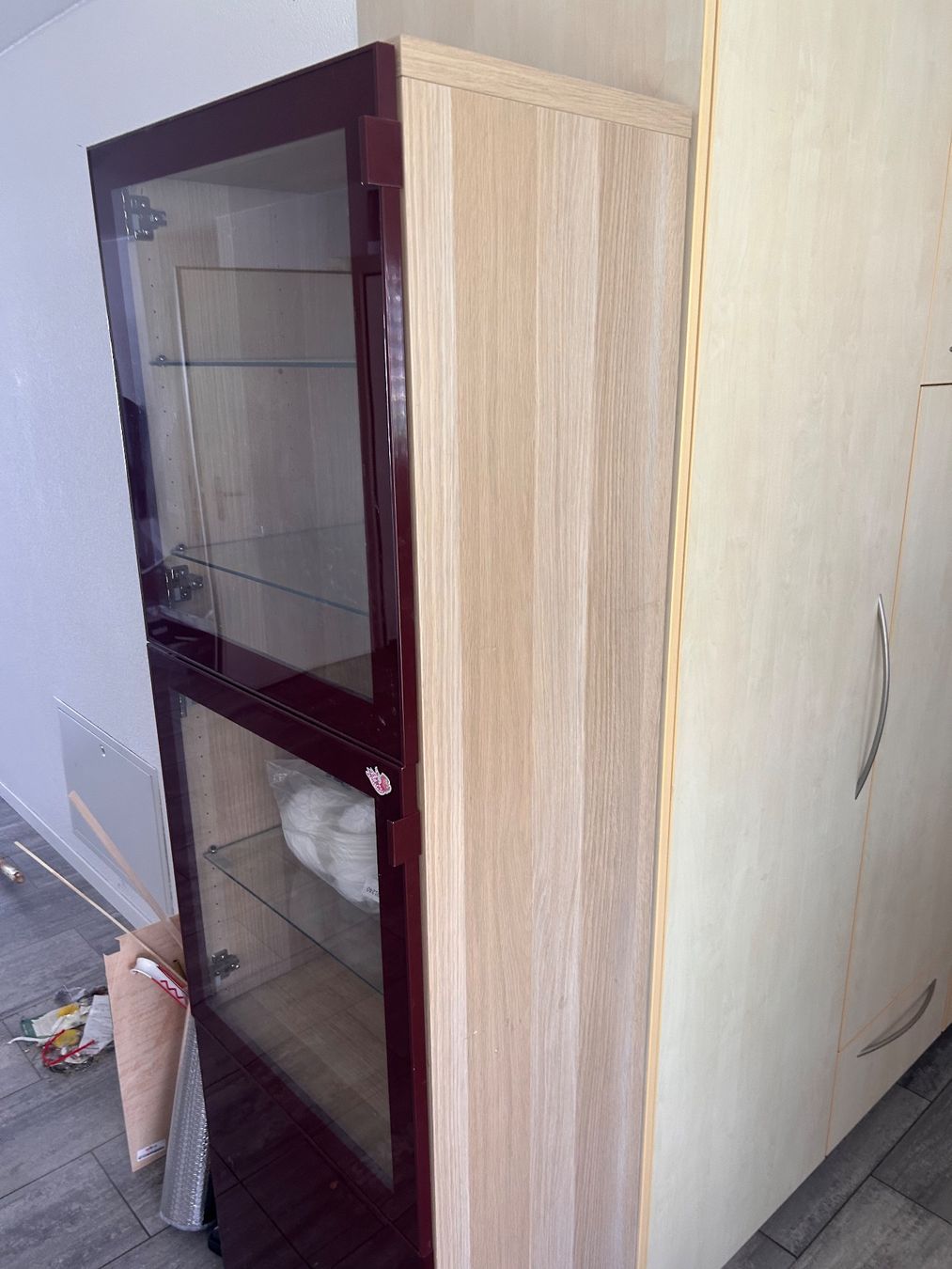 Ikea Schränke: Vitrinenschrank – Gebraucht aus Düdingen von andiguin 1