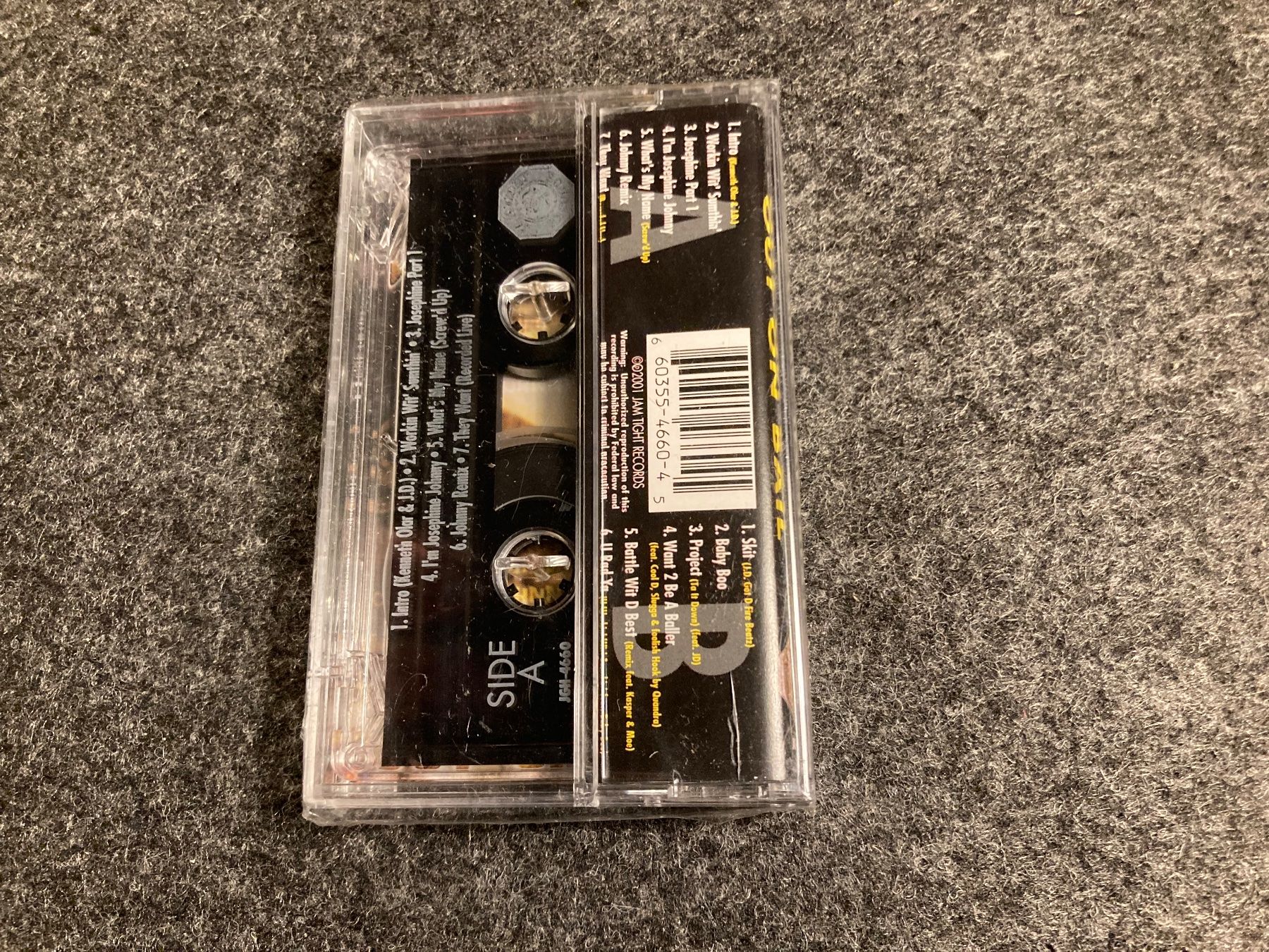 Musicassette: Josephine Johnny - Out On Bail (MC) – Nuovo e nell'imballaggio originale da Fribourg venduto da Karushi 2