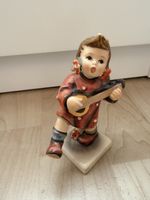 Goebel Hummel Figur Mädchen mit Gitarre