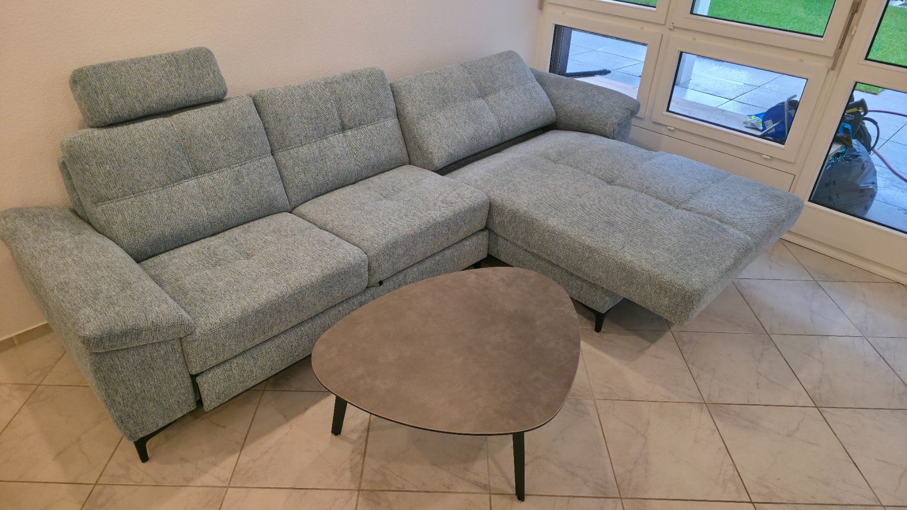 Divani: Unbenutztes Ecksofa mit Bettfunktion + elektr. Relaxfunktion – Nuovo (secondo la descrizione) da Baar venduto da Thriftzilla 1