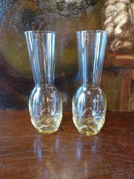 Vasen & Gefässe: 2 Antike Glas Vasen – Gebraucht aus Bure von 1319