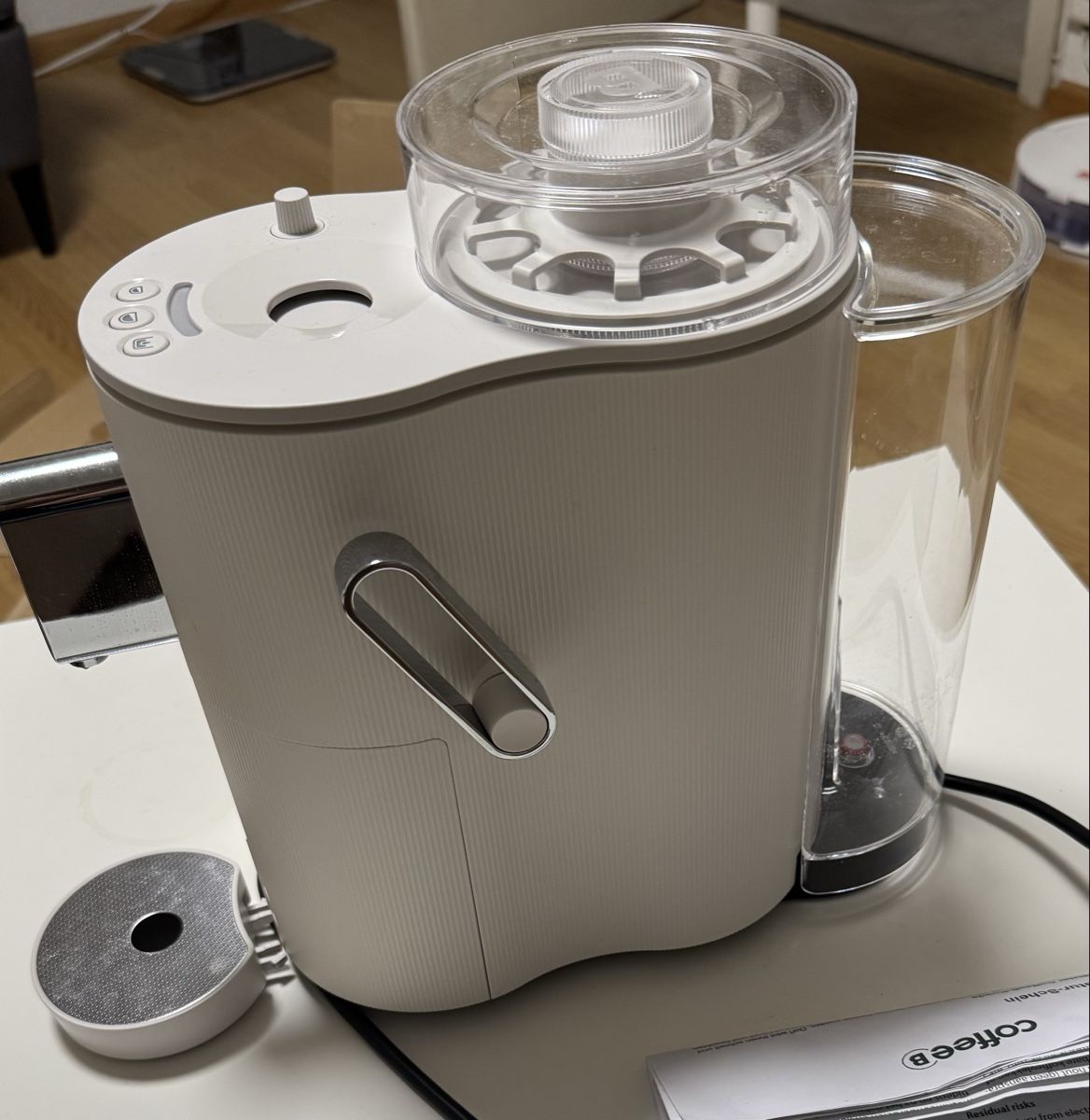 Coffee B Macchine per caffè & Macchine per espresso: CoffeeB Globe Kaffeemaschine  – Usato da Basel venduto da gal_66s2 2