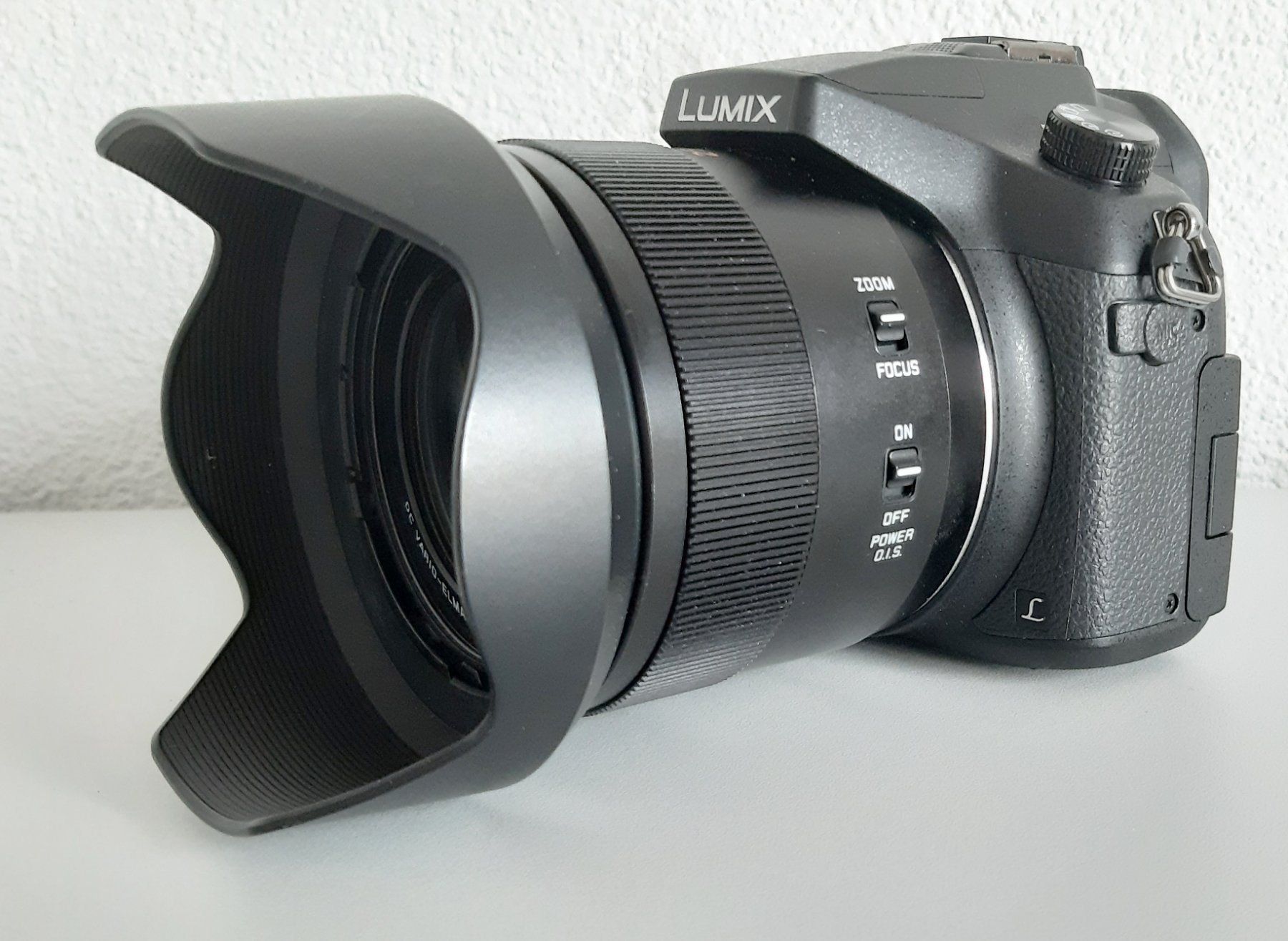 Panasonic Fotocamera: PANASONIC LUMIX FZ1000 SET – Usato da Zürich venduto da J2O 2