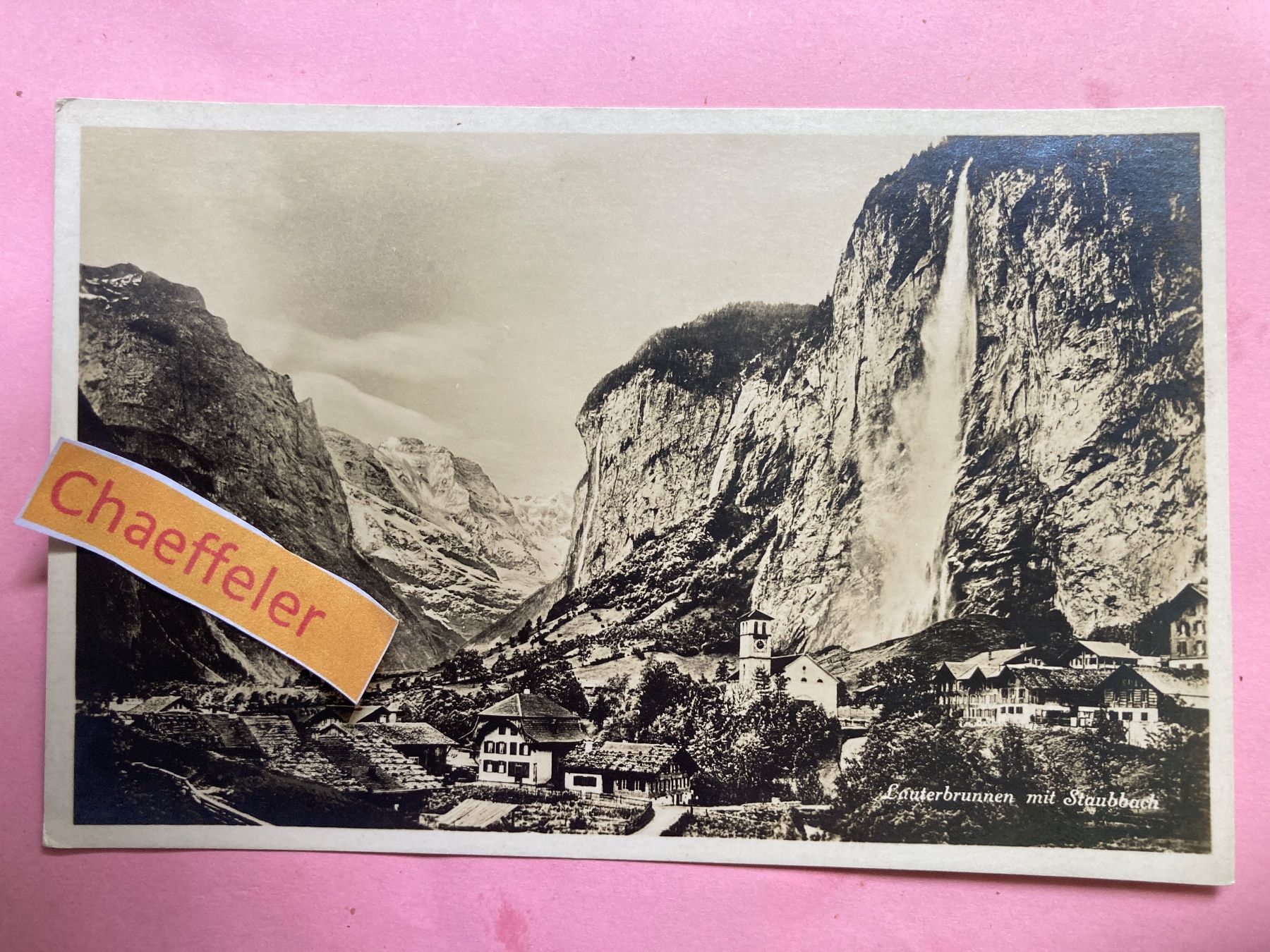 Cartoline postali: Lauterbrunnen mit Staubbach – Usato da Zürich venduto da Chaeffeler