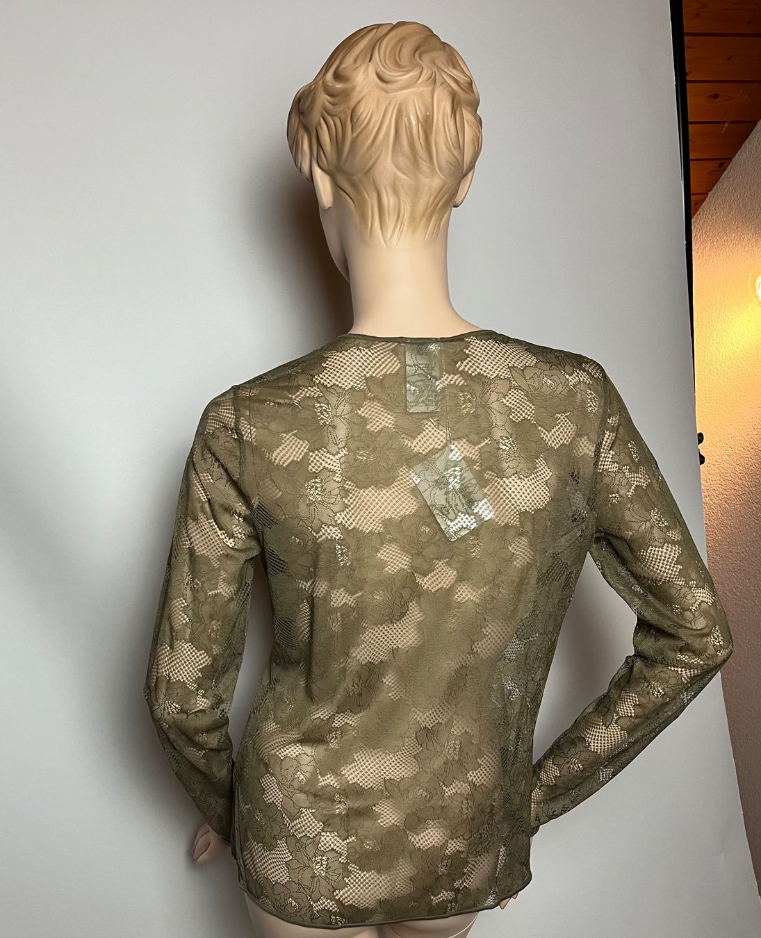 Wolford Top: WOLFORD, Langarm-Spitzenshirt Frankie, Grösse M – Nuovo e nell'imballaggio originale da Rudolfstetten venduto da gst_g7xl 1