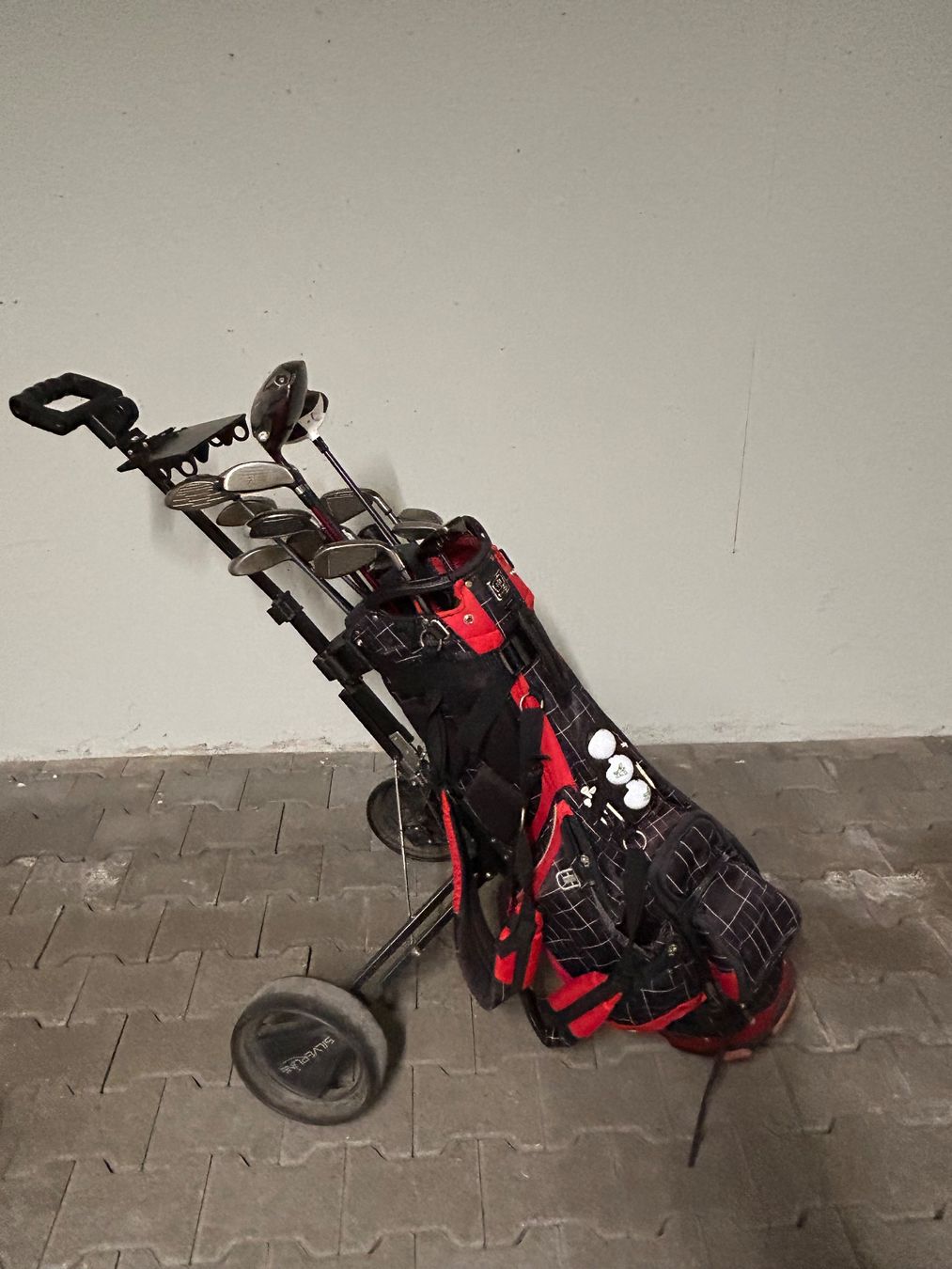 Clubs & Sets: 11-teiliges Golfset LINKSHÄNDER – D'occasion à Berikon par Zimmodan 9