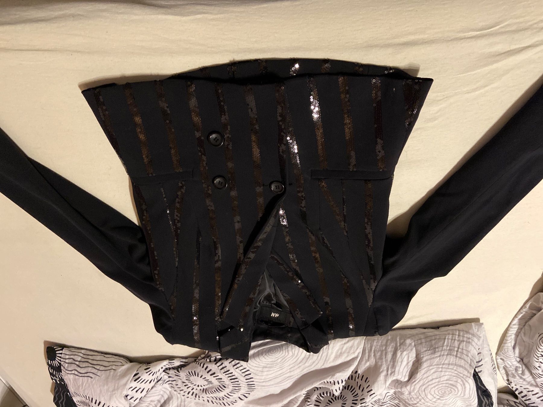 H&M Giacche: Eleganter Blazer mit Glitzer Gr 38 – Usato da Bauma venduto da eis_s7dh