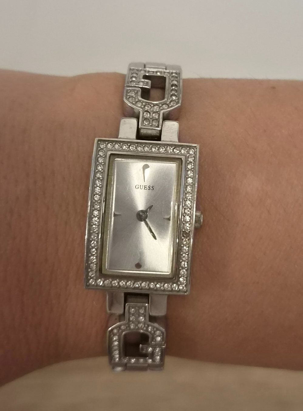 Guess Orologi: Montre Guess – Usato da Bouveret venduto da lagartha