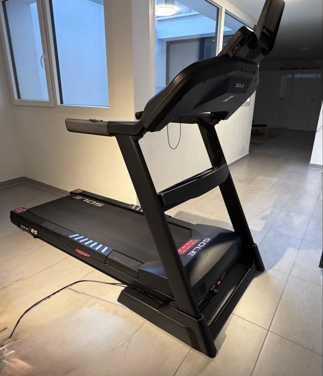 Sole Vélos d'appartement: Sole Treadmill F65 – D'occasion à Chambésy par Sana-292