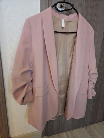 Blazer rose poudré femme – manches froncées