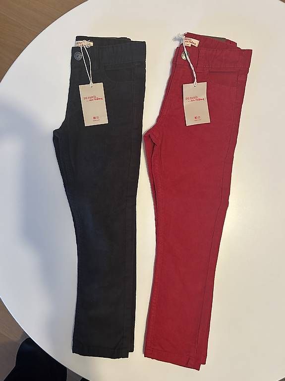Hosen: Pantalons velours côtelé taille 5 ans – Gebraucht aus Pully von Geraldine10 1