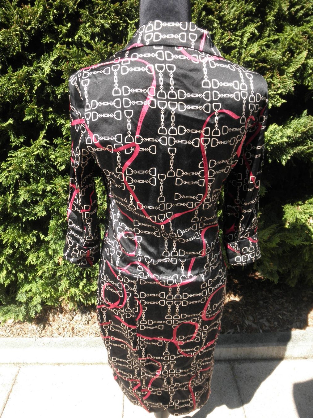 Karen Millen Kleider: Karen Millen Seidenkleid – Gebraucht aus Buttwil von Engelhaar 5