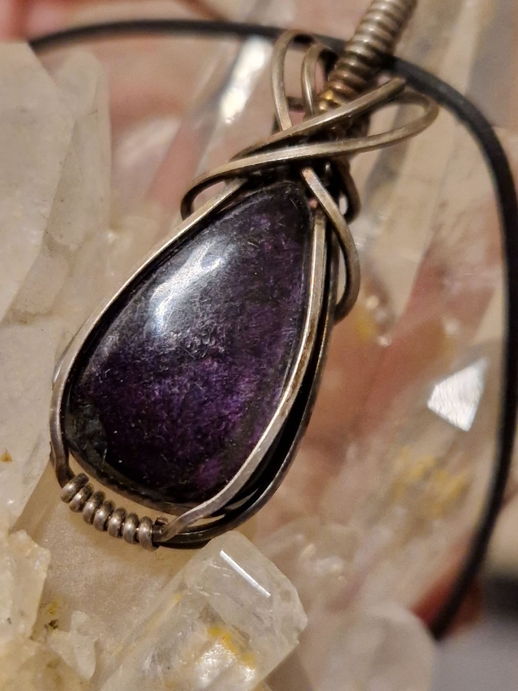 Ciondoli: PENDENTIF en PURPURITE, fil argent – Nuovo (secondo la descrizione) da SAXON venduto da Mariposita1428 3