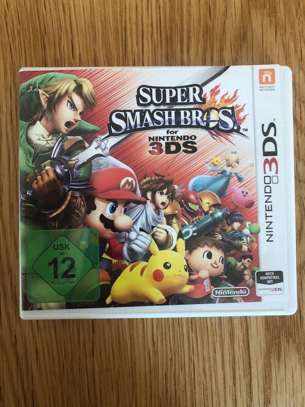 Giochi: Super Smash Bros Nintendo 3DS – Nuovo (secondo la descrizione) da Zürich venduto da kitsune
