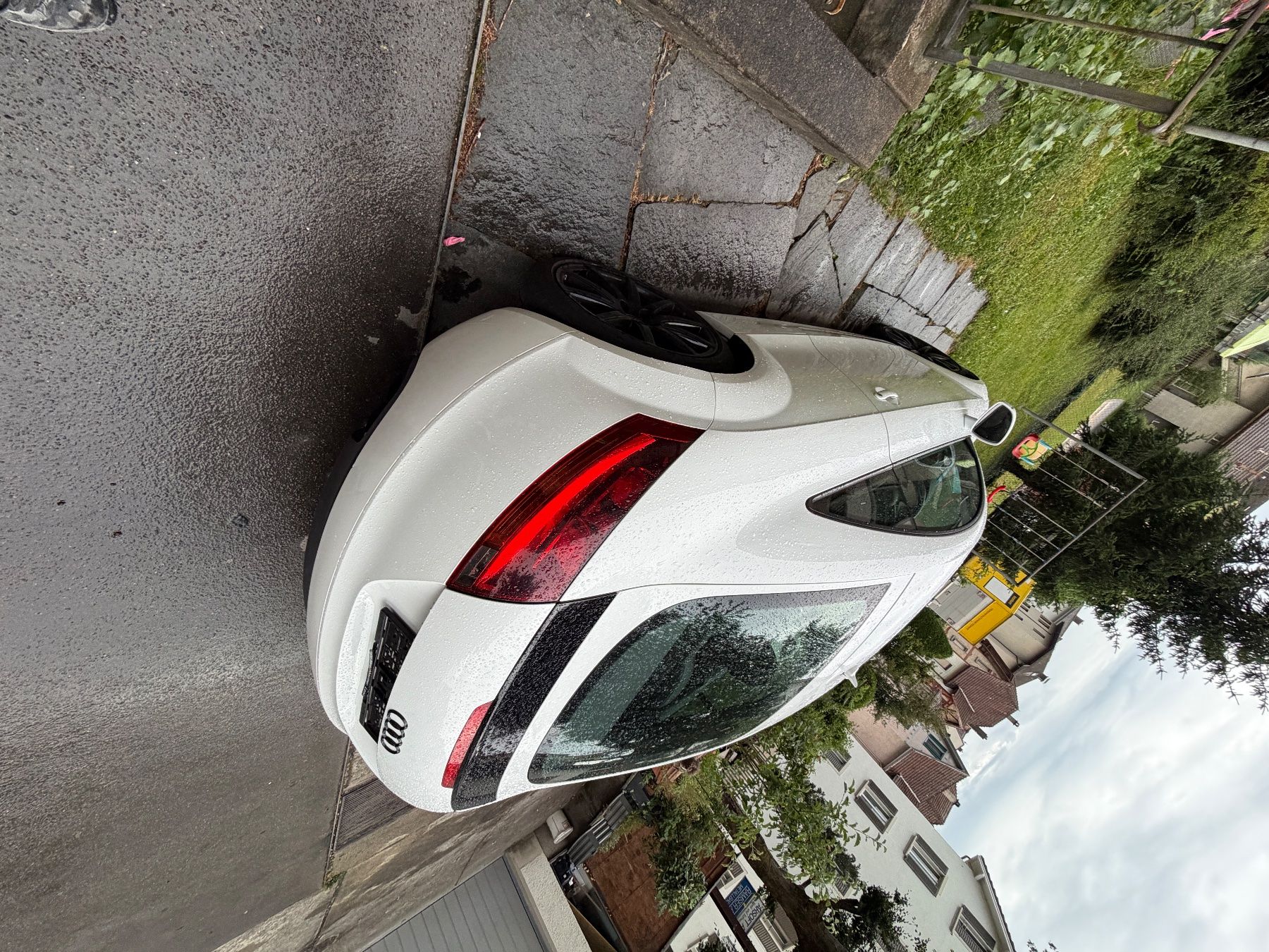 Audi Automobili: Audi TT sportliches Coupé – Usato da Zürich venduto da bur_p68t 6