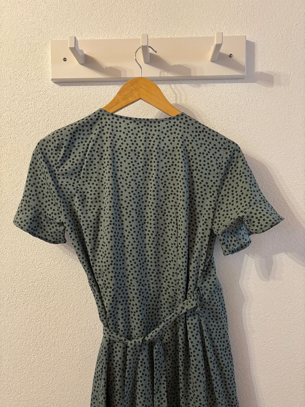 Kleider: Robe d’été à pois – Gebraucht aus Grandvillard von Elsa.Del 1