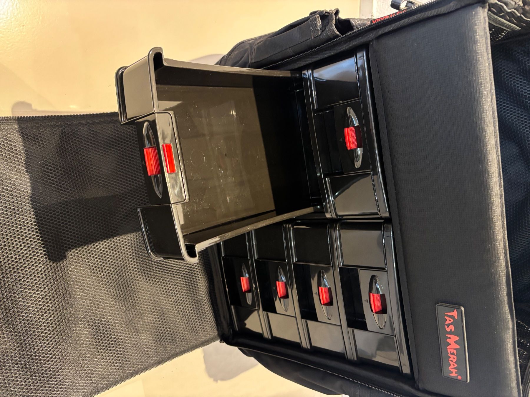 Valigie: Profi-Schminkkoffer von Tas Merah – Usato da Bern venduto da Bau_j6ny 3