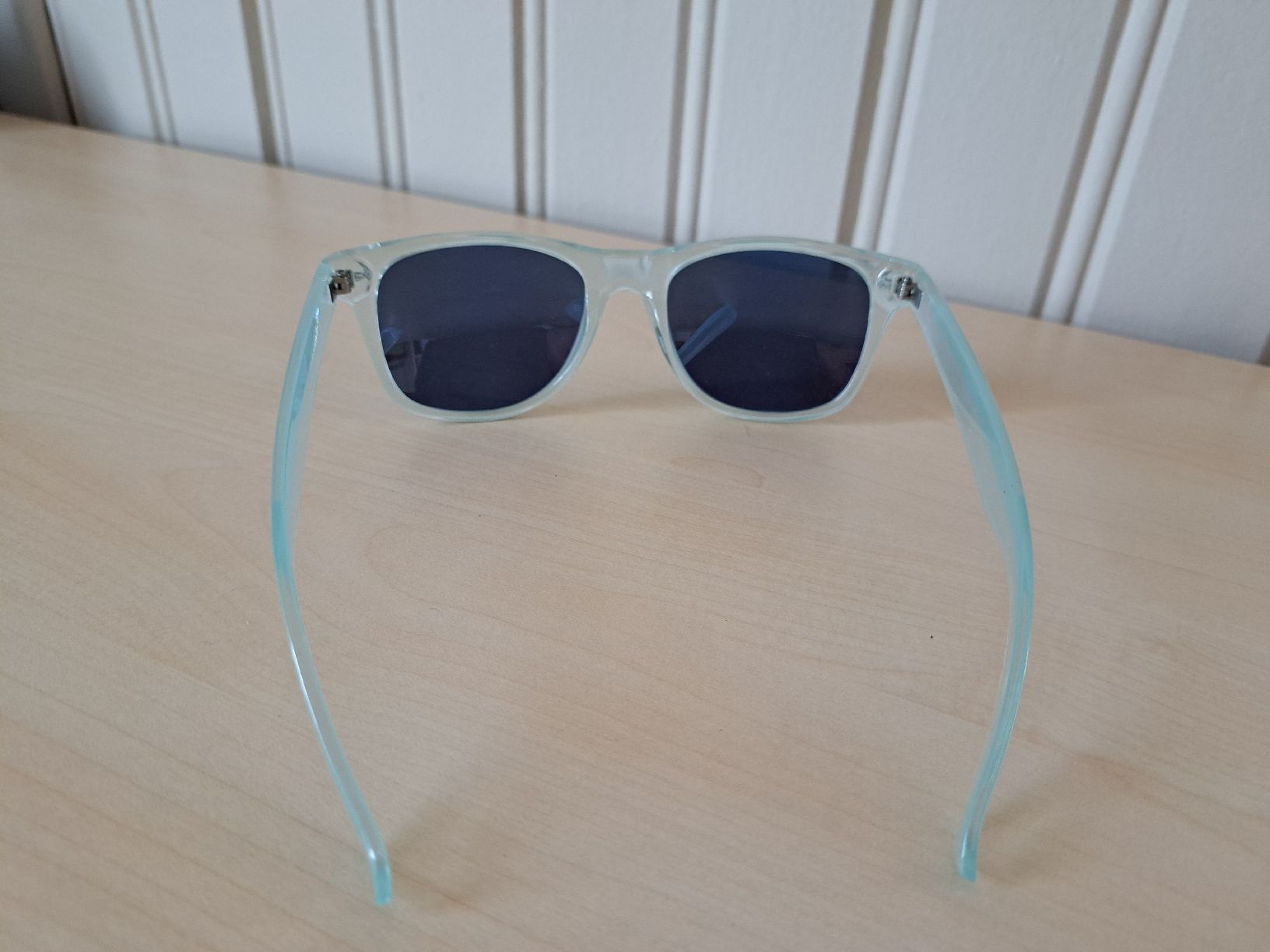 Occhiali & Lenti: neu: hellblaue Sonnenbrille – Nuovo (secondo la descrizione) da Uzwil venduto da eri_lz5x 3