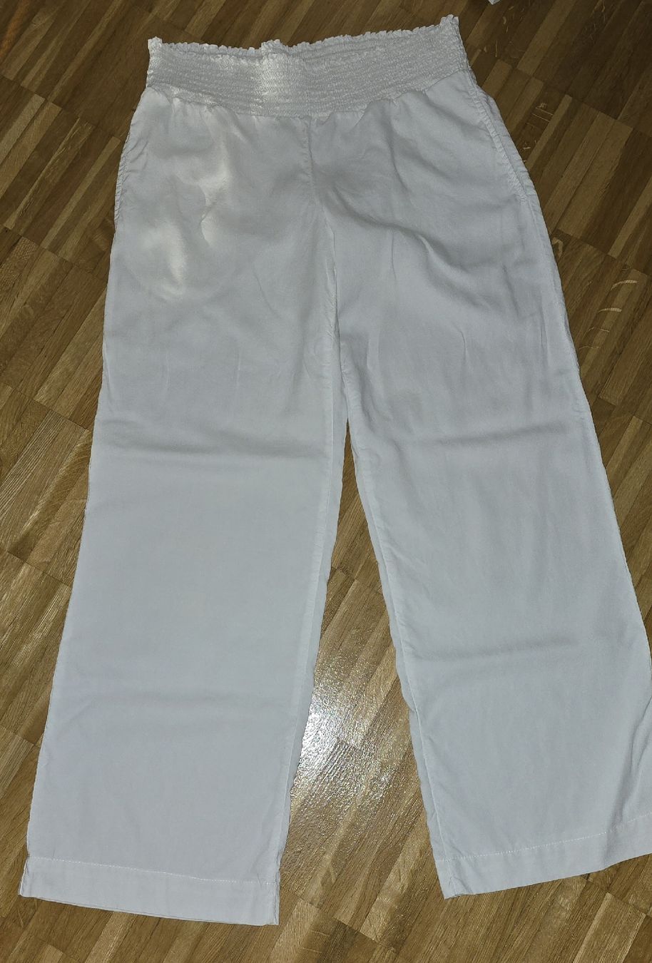 Lotti di vestiti: Second Hand 16-teiliges Kleiderpaket Gr. S/M – Usato da Seuzach venduto da K_N 1