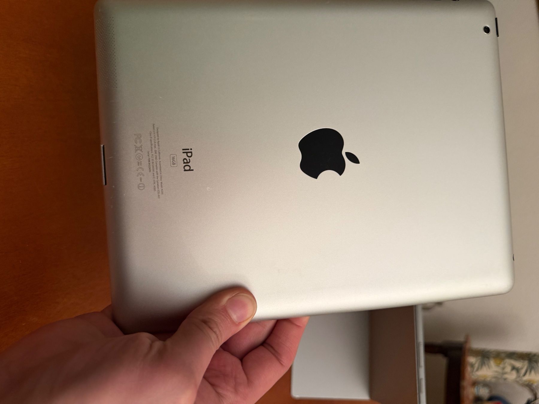 Apple Tablettes PC: iPad 2 – D'occasion à Schaffhausen par mba_d9m2 2