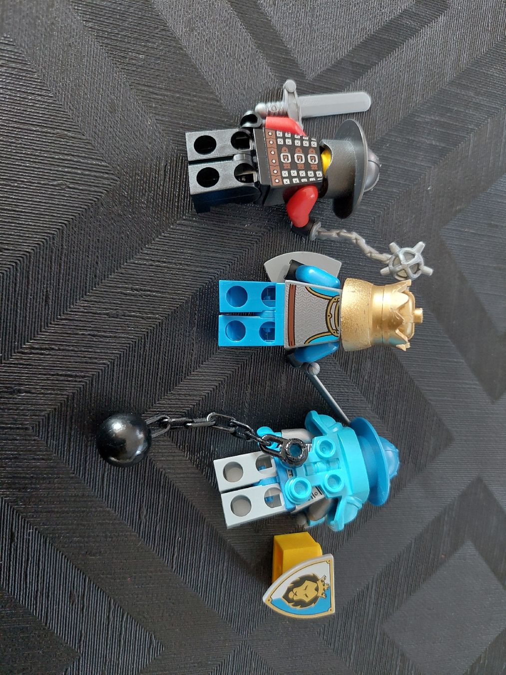 Lego Statuette: Lego Ritter, König Figuren  – Usato da Zetzwil venduto da sti_x9xf 4