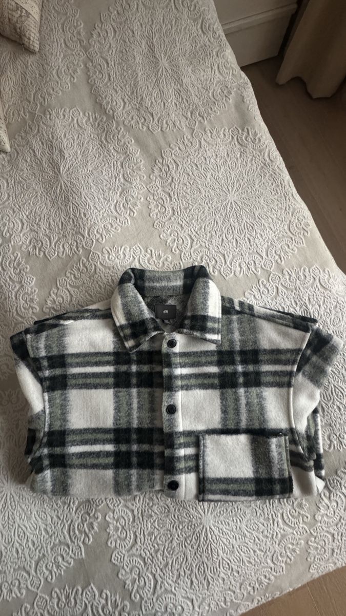 H&M Giacche: Kariertes Jacke/Hemd  im Holzfäller Stil – Nuovo (secondo la descrizione) da Hünenberg See venduto da Schulers 2