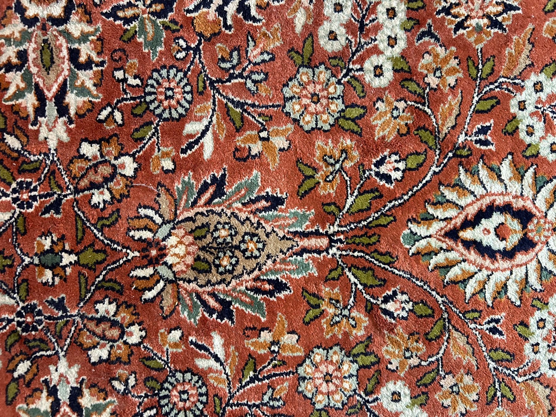 Tappeti: Antique Silk Rug Kashmir Quality – Usato da Adliswil venduto da car_5pms 2
