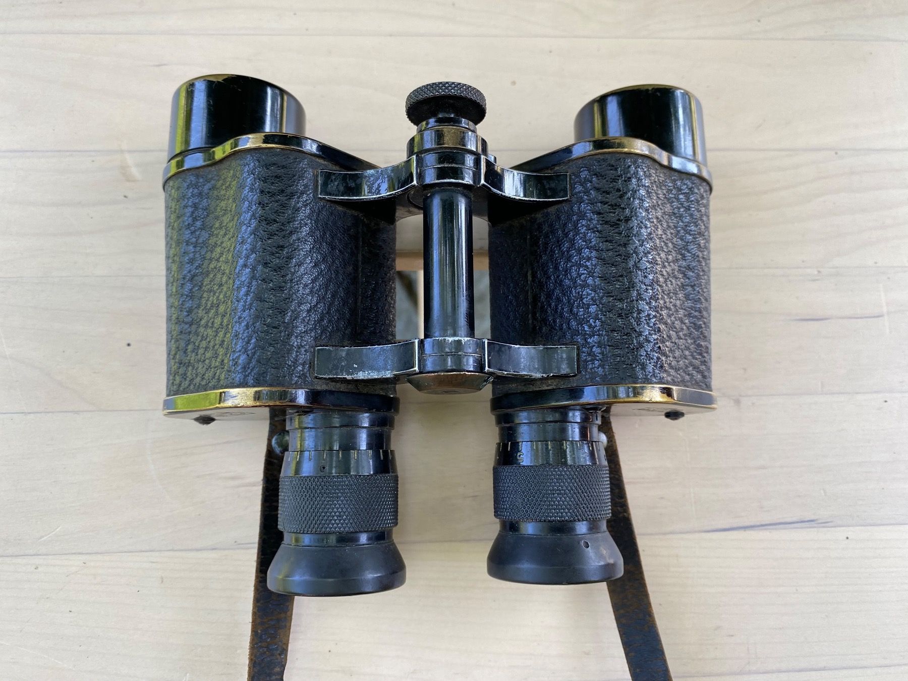 Leica Binocoli: antiker E. Leitz Wetzlar 8 x L14 Feldstecher – Usato da Feldbach venduto da Fea1 4