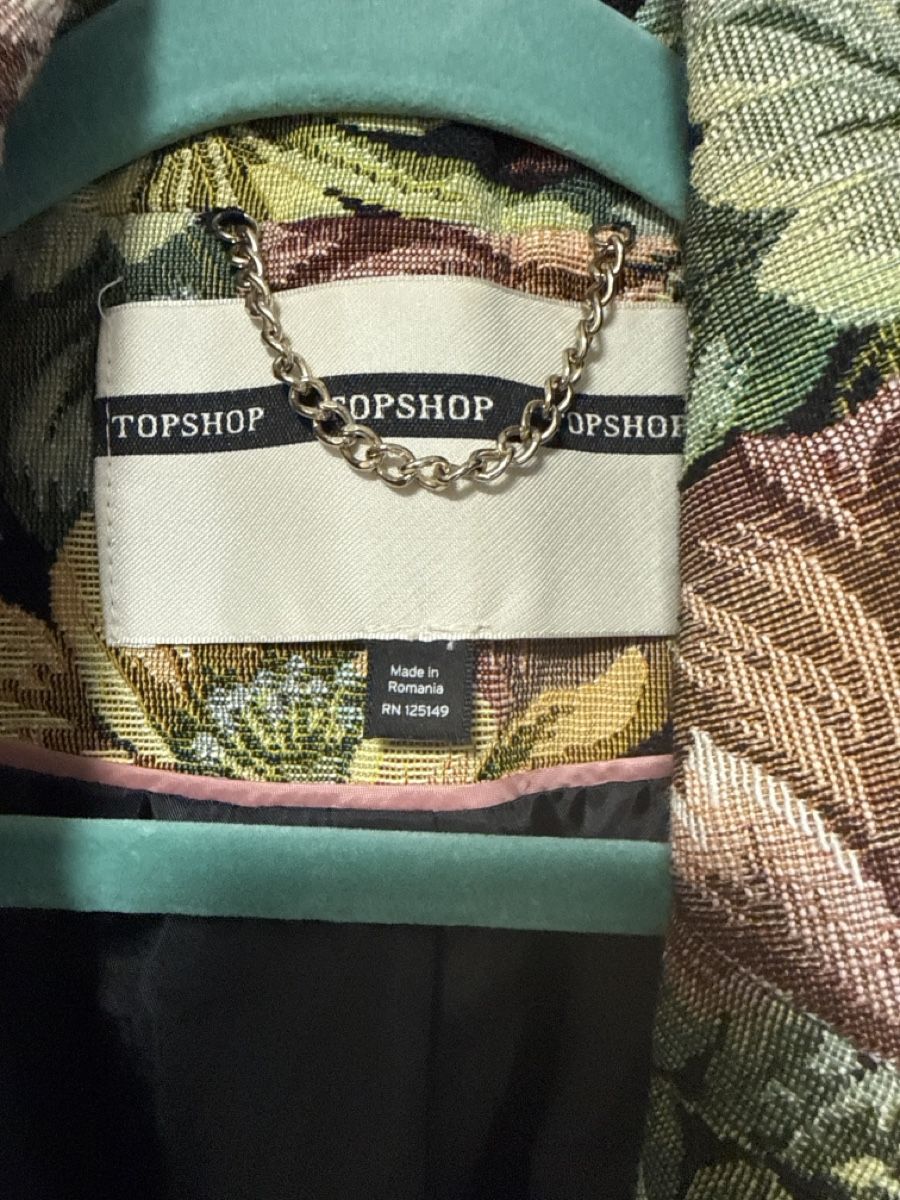 Topshop Cappotti: Floral Tapestry Jacket - Autumn Ready, Size Medium – Usato da Effretikon venduto da lio_gjr8 1